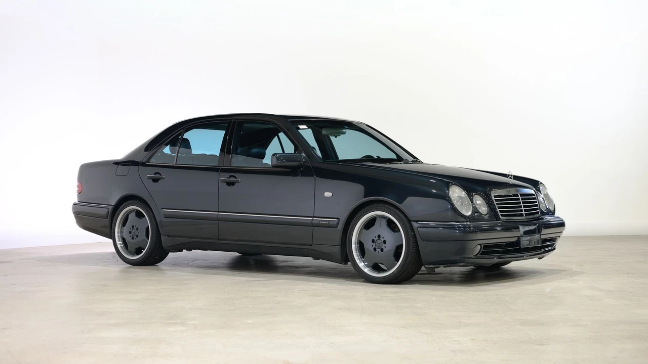 1997 Mercedes-Benz W210 E 36 & E 50 & E 55 & E 60 AMG - Image 12 of 31
