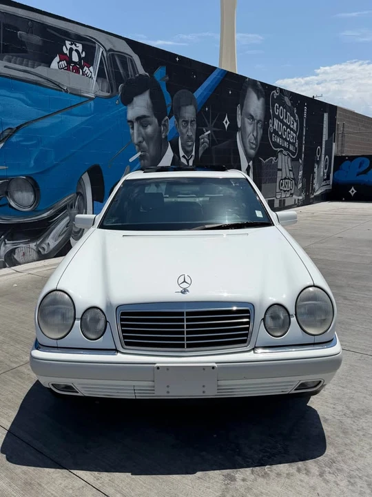 1997 Mercedes-Benz W124 E-Class - Image 3 of 20
