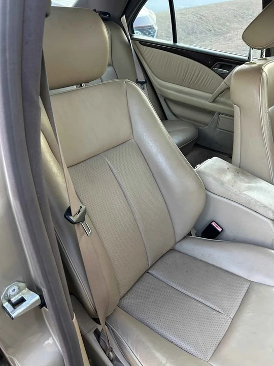 1997 Mercedes-Benz W210 E-Class - Image 11 of 17