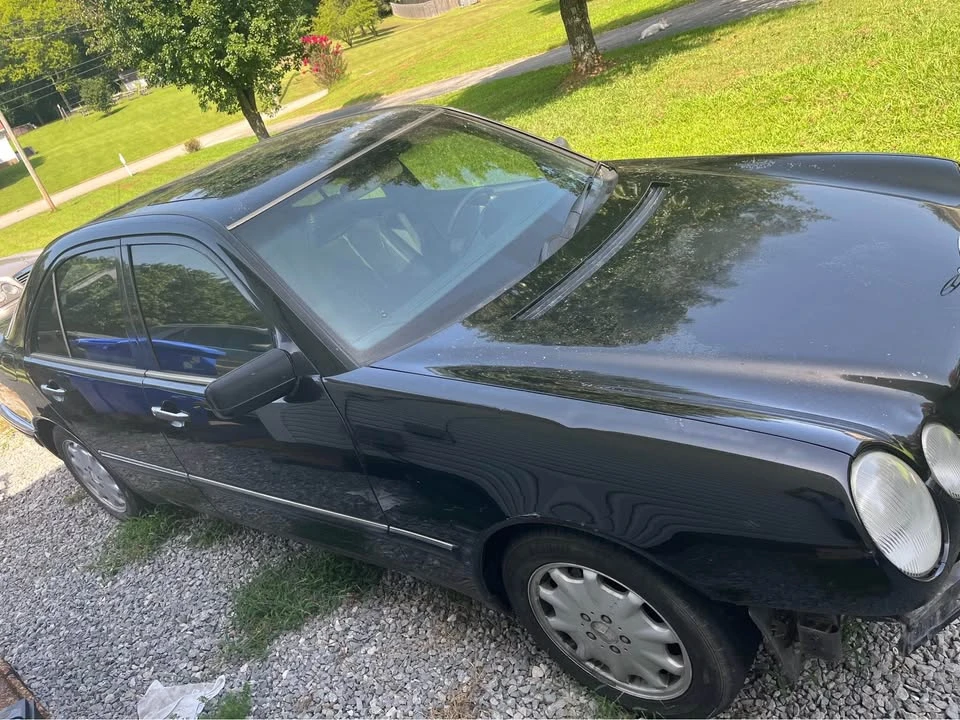 1997 Mercedes-Benz W124 E-Class - Image 3 of 8