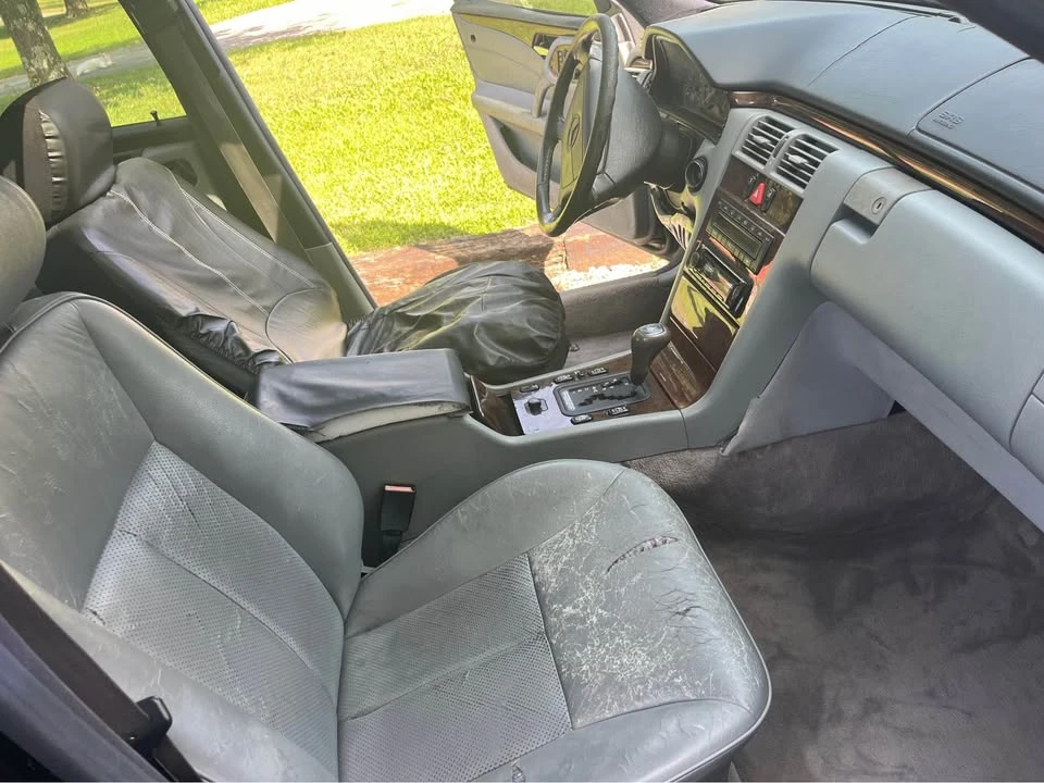 1997 Mercedes-Benz W124 E-Class - Image 6 of 8
