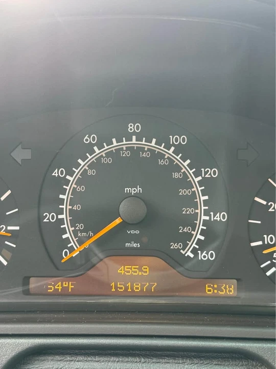 1997 Mercedes-Benz W124 E-Class - Image 12 of 12