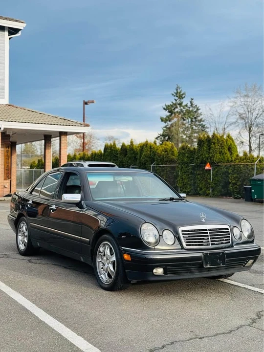 1997 Mercedes-Benz W124 E-Class - Image 3 of 12