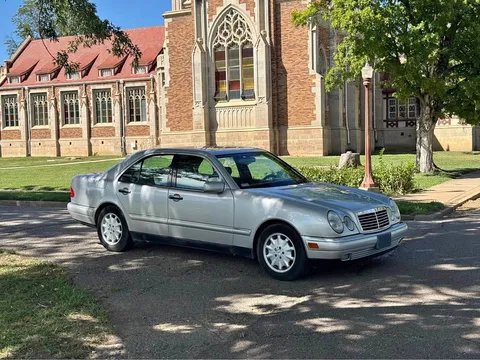 1997 Mercedes-Benz E-Class E 320 Sedan 4D