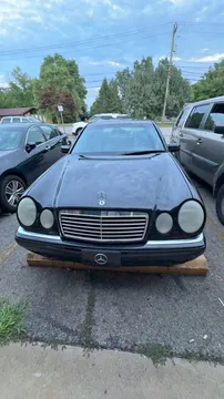 1997 Mercedes-Benz E-Class E 320 Sedan 4D