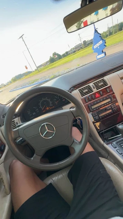 1997 Mercedes-Benz W124 E-Class - Image 7 of 10