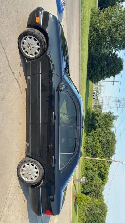 1997 Mercedes-Benz W124 E-Class - Image 10 of 10