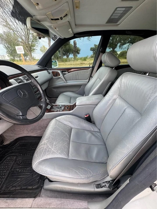 1997 Mercedes-Benz W124 E-Class - Image 11 of 20