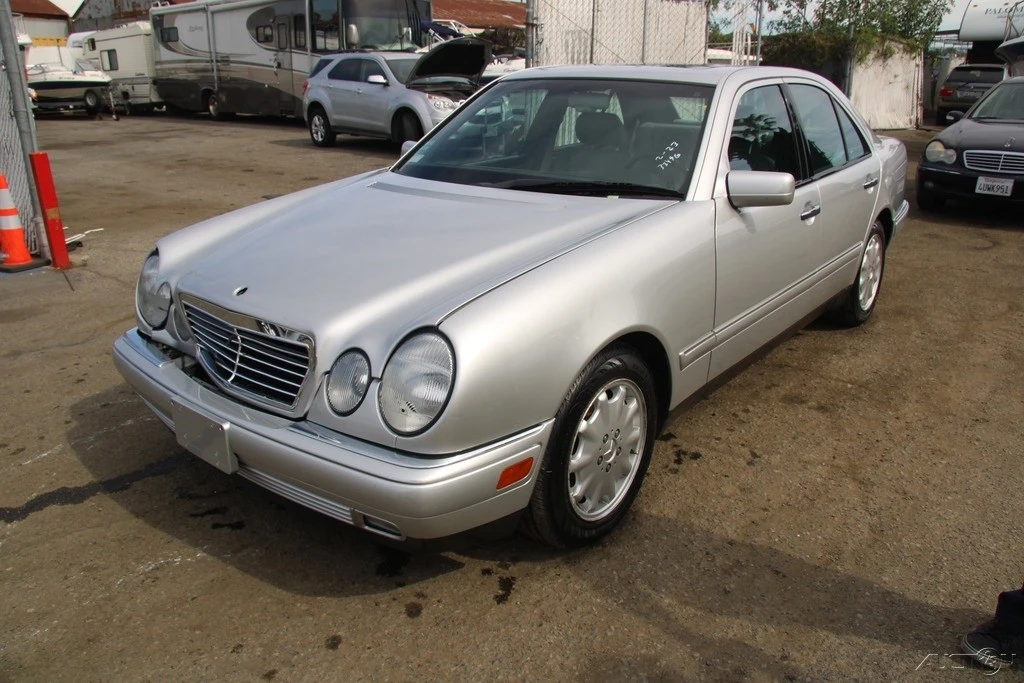 1997 Mercedes-Benz W210 E-Class - Image 2 of 21