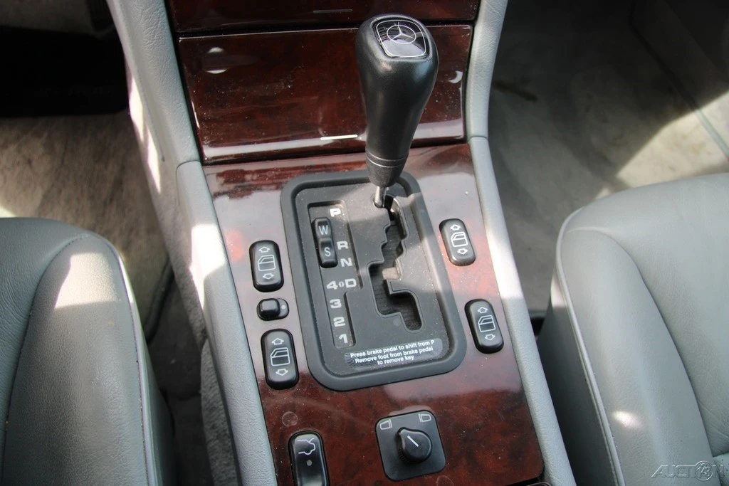 1997 Mercedes-Benz W210 E-Class - Image 19 of 21