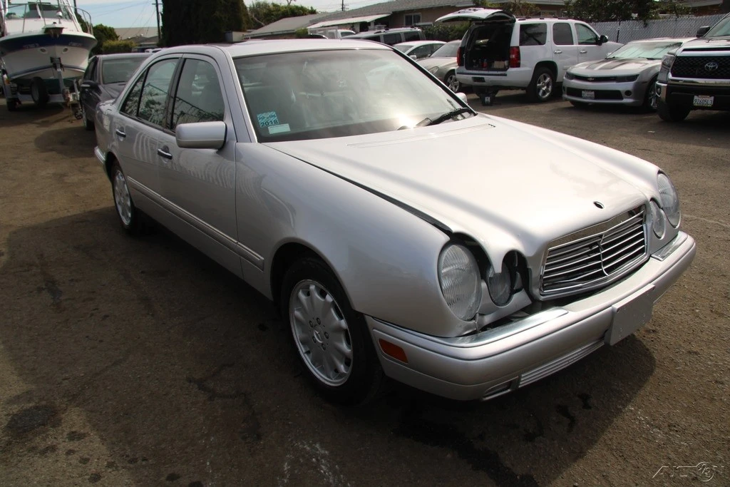 1997 Mercedes-Benz W210 E-Class - Image 10 of 21