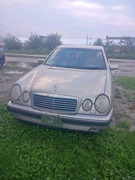 1997 Mercedes-Benz E-Class E 420 Sedan 4D