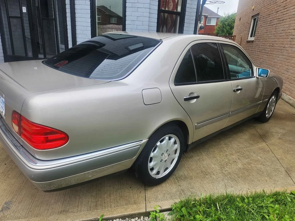 1997 Mercedes-Benz W124 E-Class - Image 3 of 10