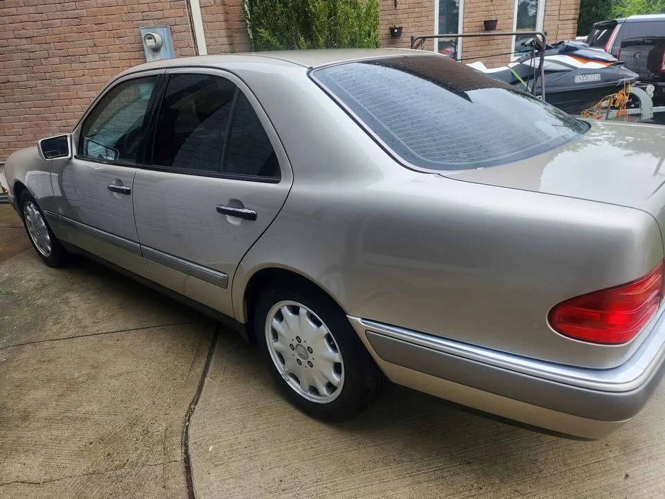1997 Mercedes-Benz W124 E-Class - Image 5 of 10