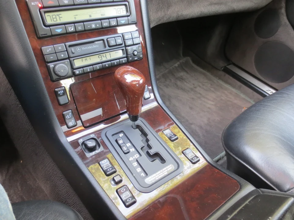 1997 Mercedes-Benz W210 E-Class - Image 11 of 21