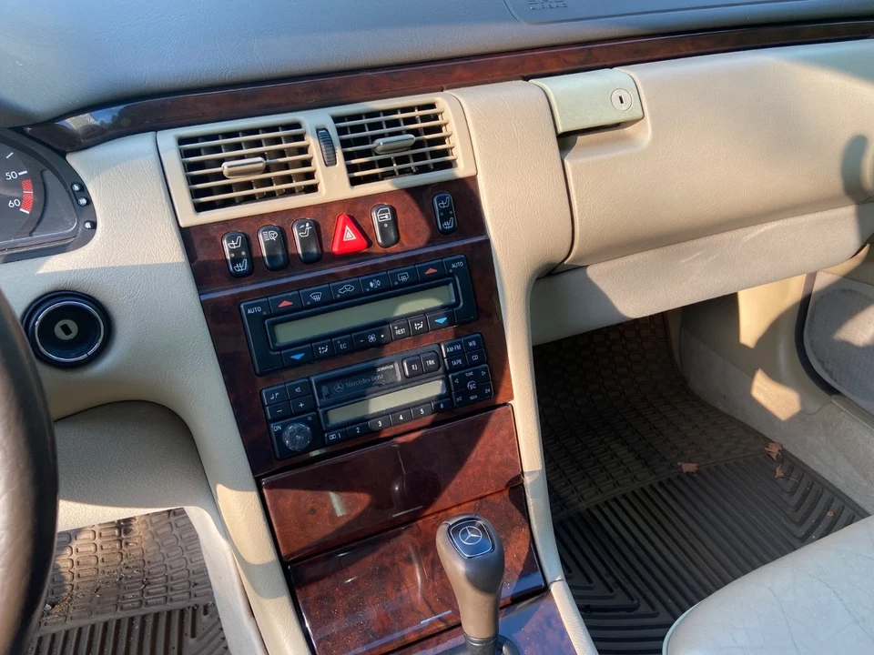 1997 Mercedes-Benz W210 E-Class - Image 7 of 13