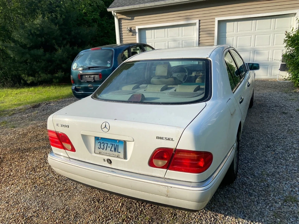 1997 Mercedes-Benz W210 E-Class - Image 3 of 13