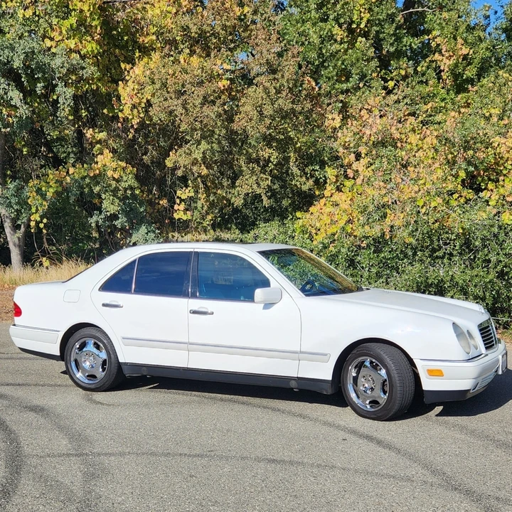 1997 Mercedes-Benz W210 E-Class - Image 2 of 6