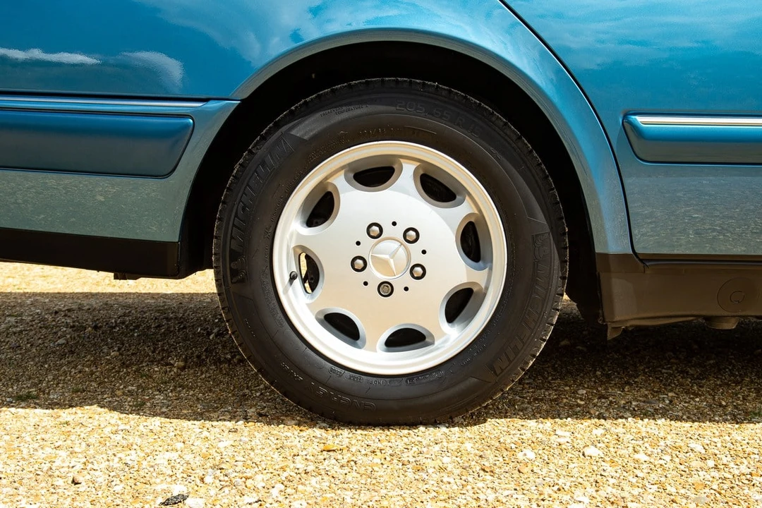 1997 Mercedes-Benz W210 E-Class - Image 18 of 30