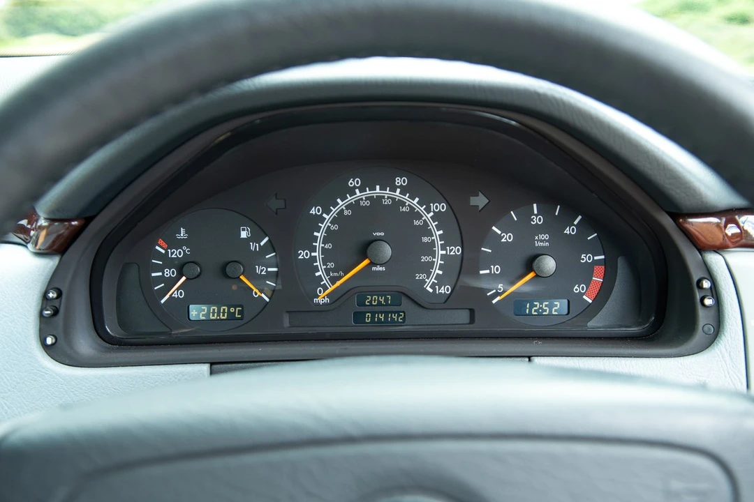 1997 Mercedes-Benz W210 E-Class - Image 22 of 30