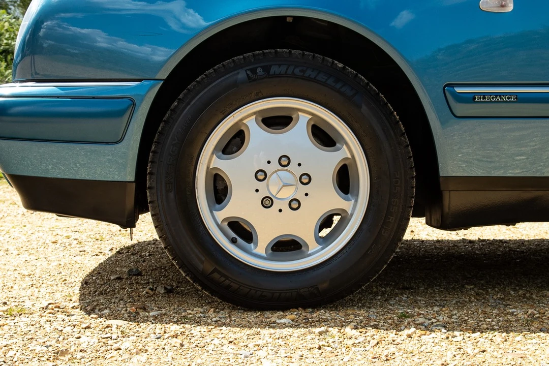 1997 Mercedes-Benz W210 E-Class - Image 19 of 30