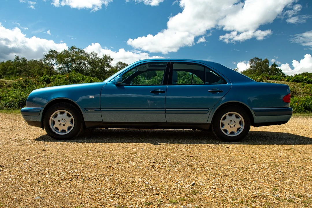 1997 Mercedes-Benz W210 E-Class - Image 3 of 30