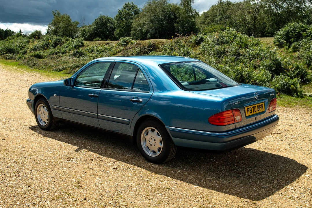 1997 Mercedes-Benz W210 E-Class - Image 12 of 30