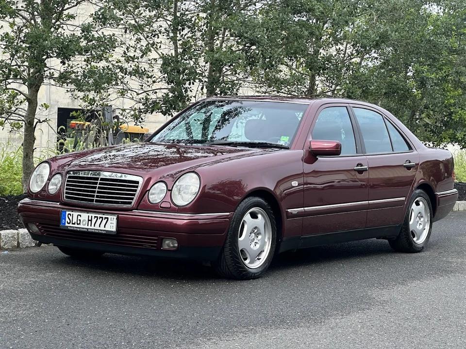 1997 Mercedes-Benz W210 E-Class - Image 2 of 31