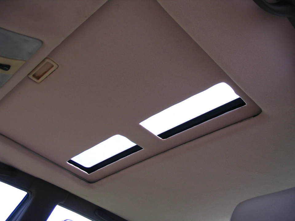1997 Mercedes-Benz W124 E-Class - Image 22 of 31