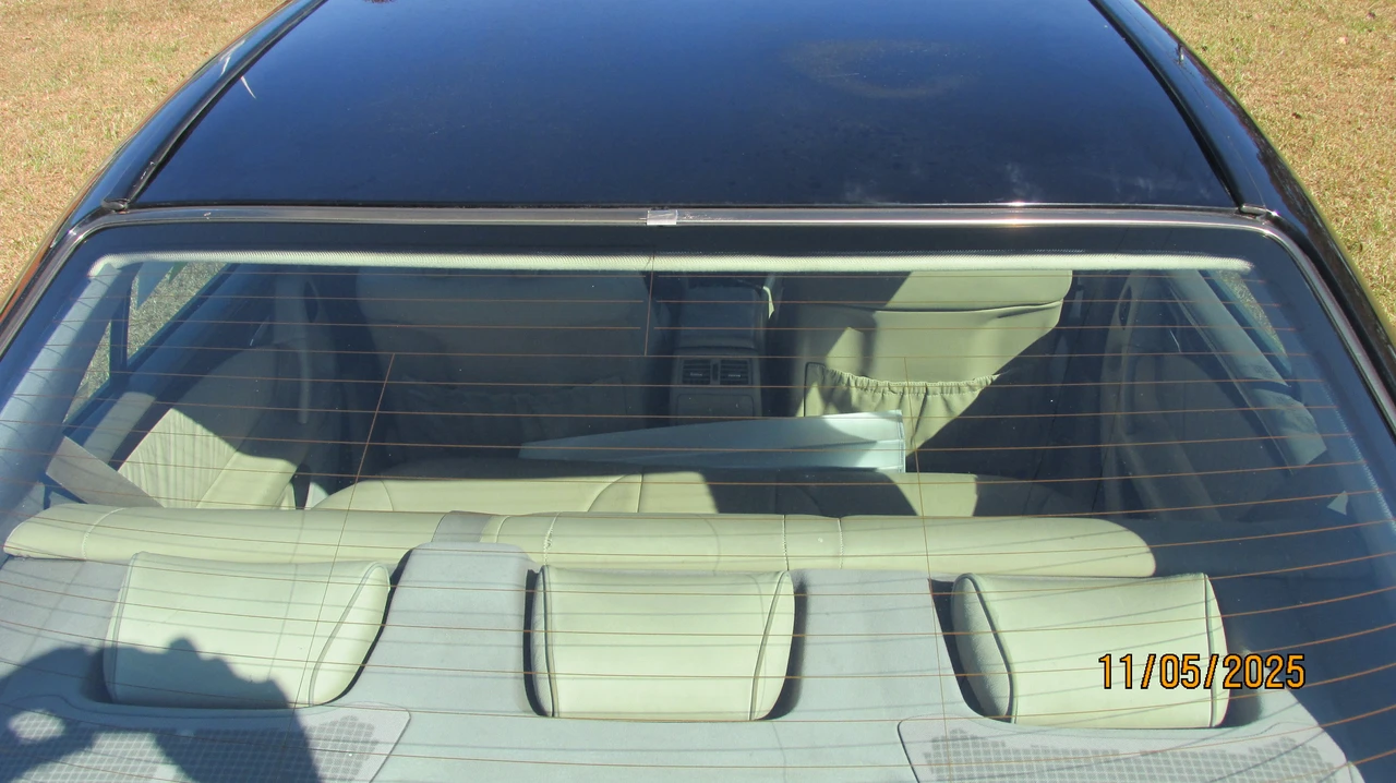 1997 Mercedes-Benz W124 E-Class - Image 12 of 31