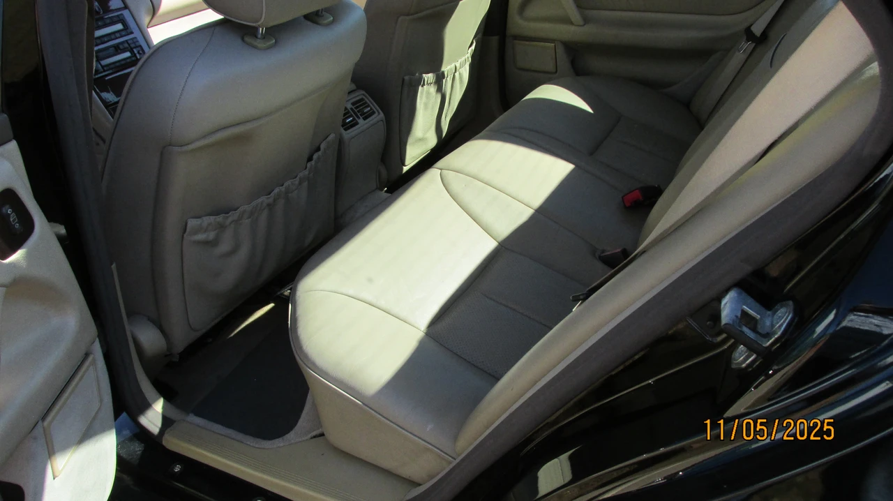 1997 Mercedes-Benz W124 E-Class - Image 25 of 31