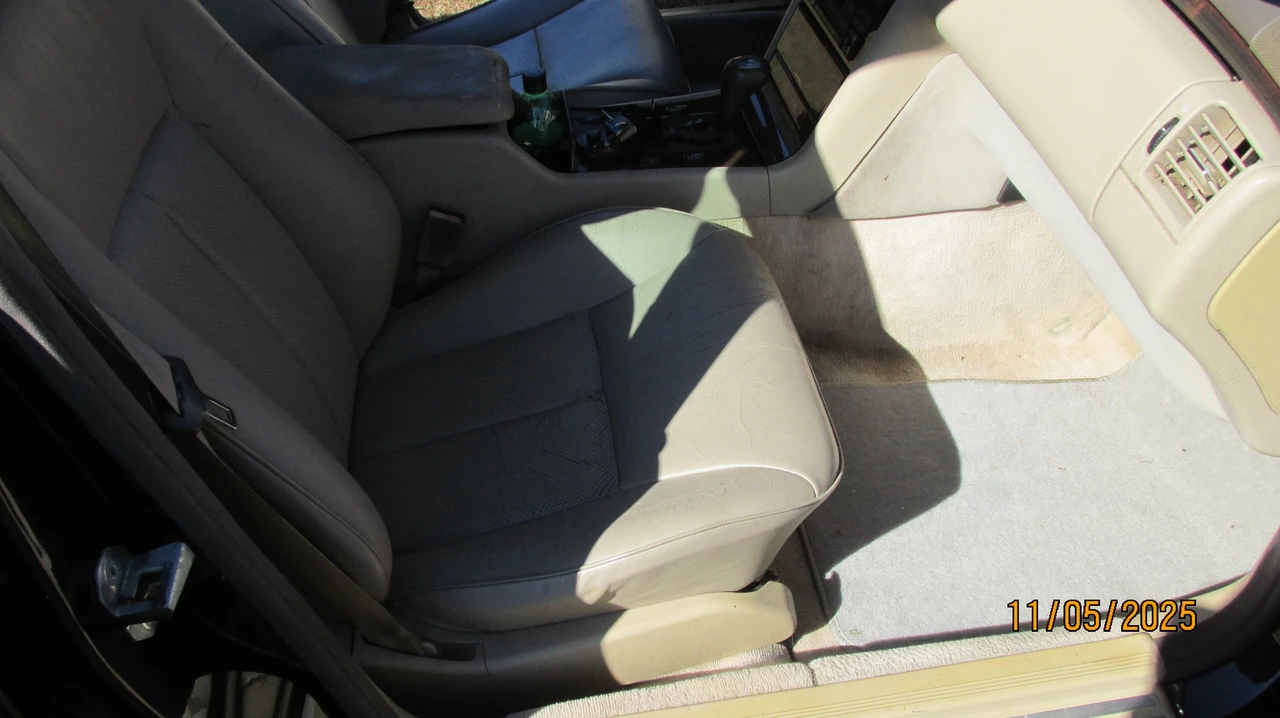 1997 Mercedes-Benz W124 E-Class - Image 28 of 31