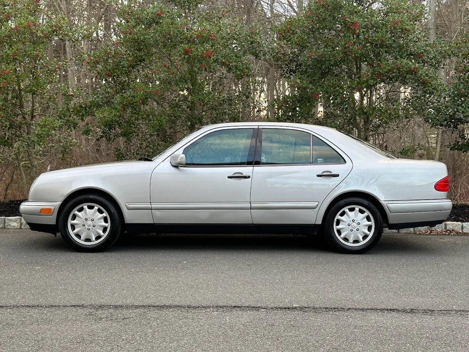 1997 Mercedes-Benz W210 E-Class - Image 5 of 31