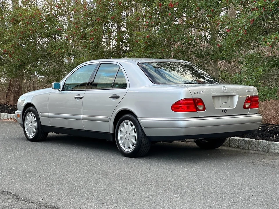 1997 Mercedes-Benz W210 E-Class - Image 6 of 31