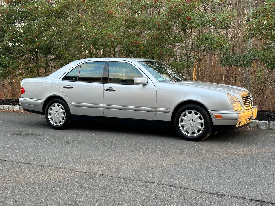 1997 Mercedes-Benz W210 E-Class - Image 16 of 31