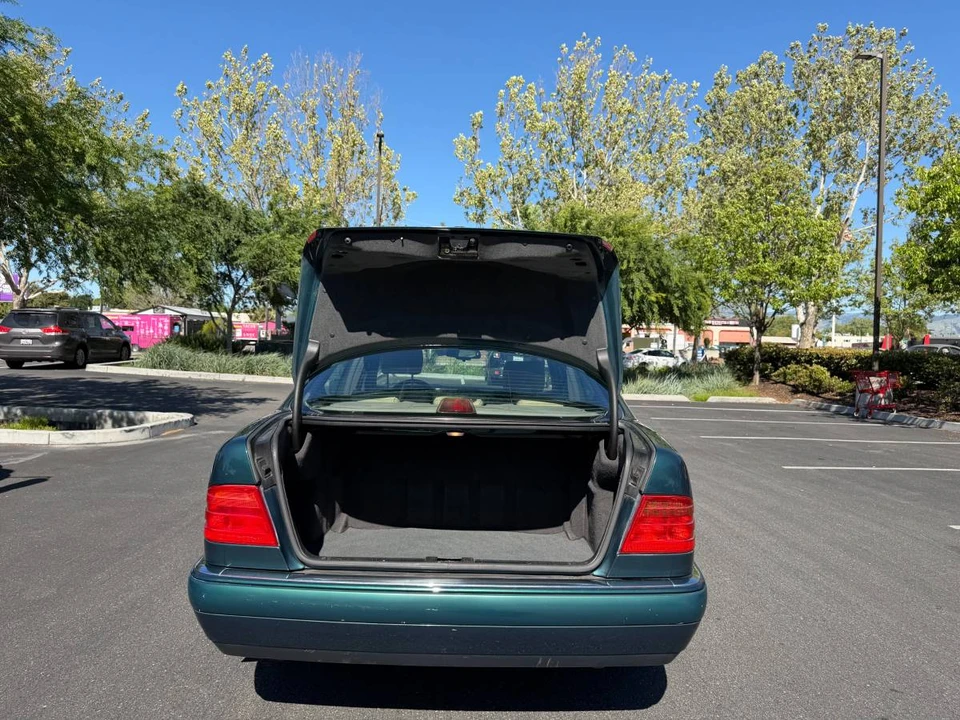 1997 Mercedes-Benz W210 E-Class - Image 9 of 21