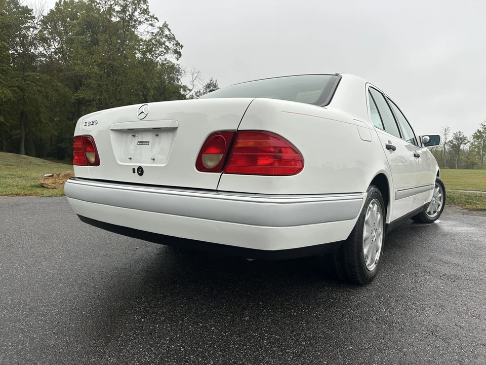 1997 Mercedes-Benz W210 E-Class - Image 11 of 31