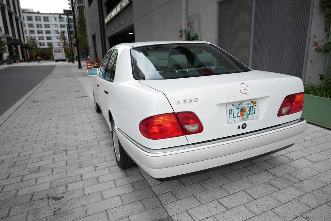 1997 Mercedes-Benz W210 E-Class - Image 26 of 31