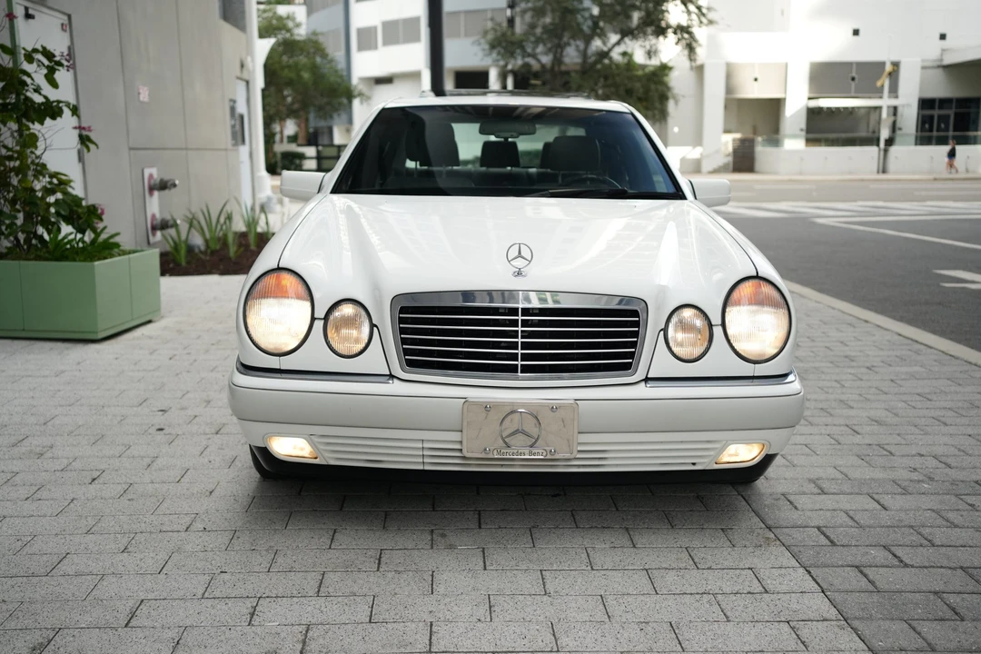 1997 Mercedes-Benz W210 E-Class - Image 16 of 31