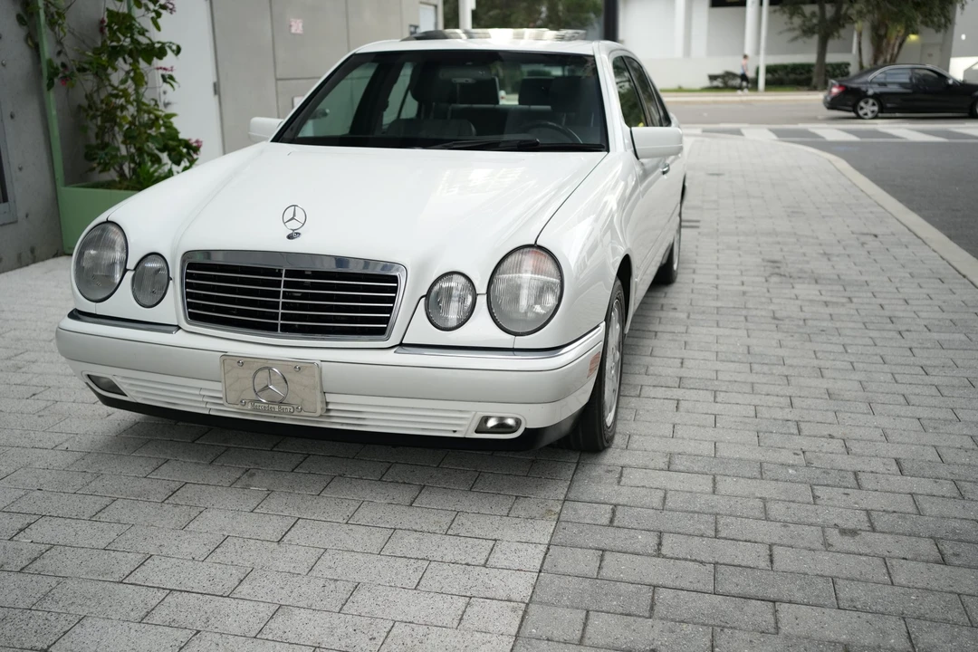 1997 Mercedes-Benz W210 E-Class - Image 13 of 31