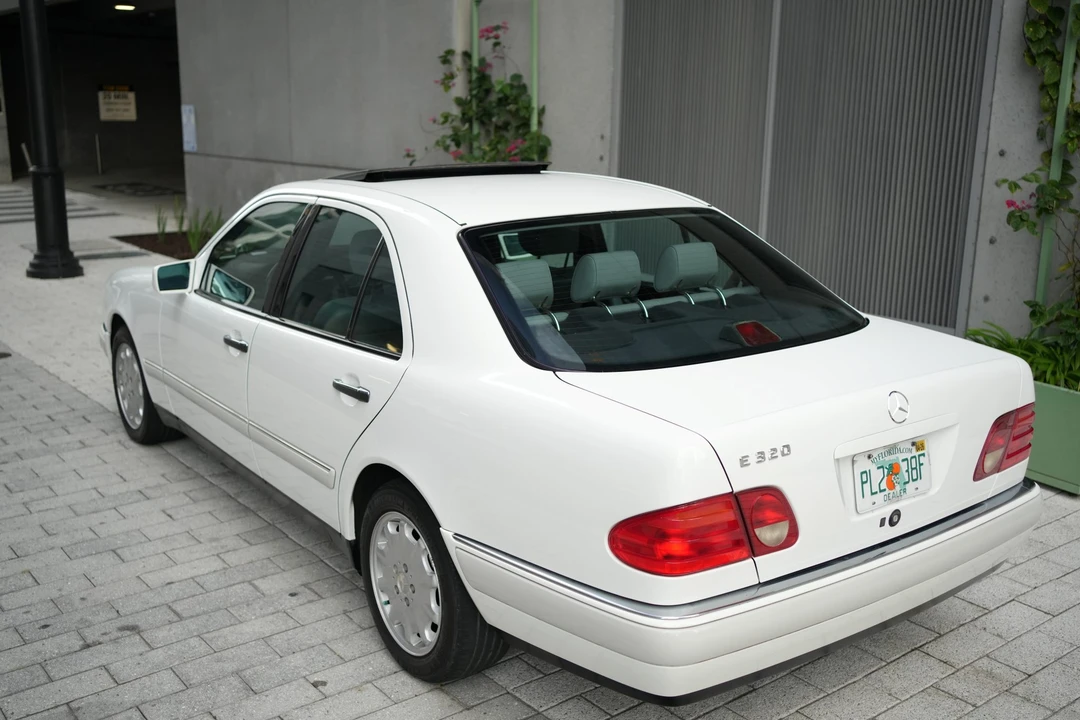 1997 Mercedes-Benz W210 E-Class - Image 27 of 31