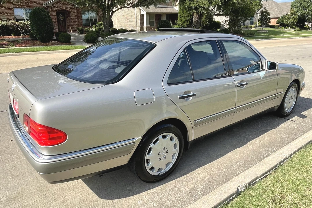 1997 Mercedes-Benz W210 E-Class - Image 3 of 5