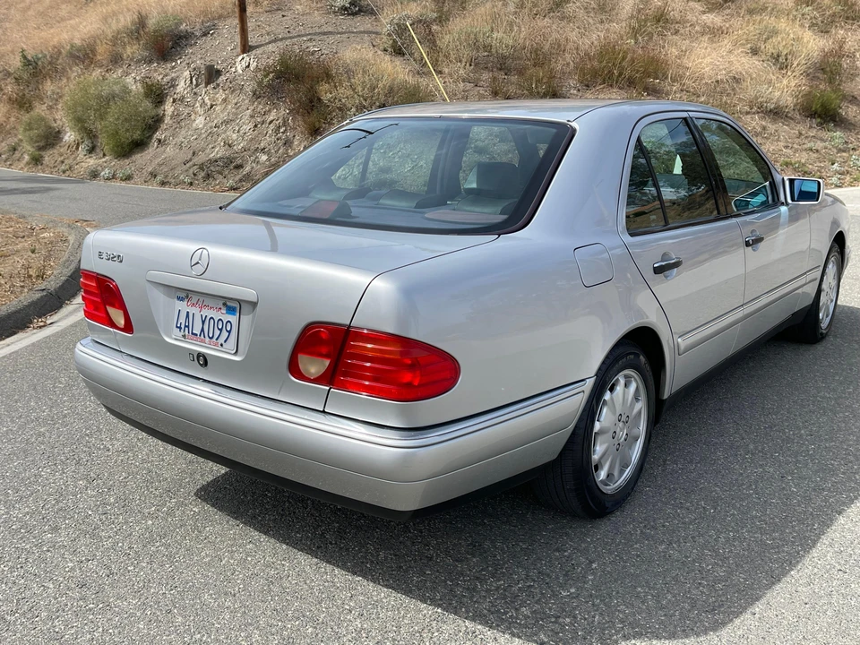 1997 Mercedes-Benz W210 E-Class - Image 11 of 31