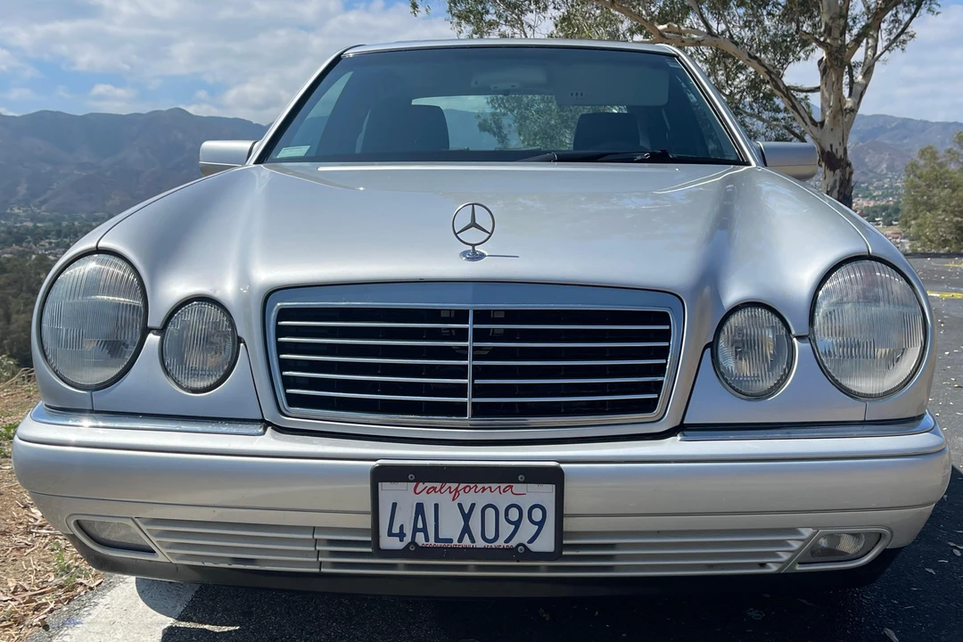 1997 Mercedes-Benz W210 E-Class - Image 2 of 31