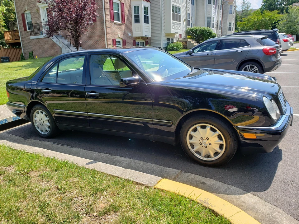 1997 Mercedes-Benz W210 E-Class - Image 9 of 31