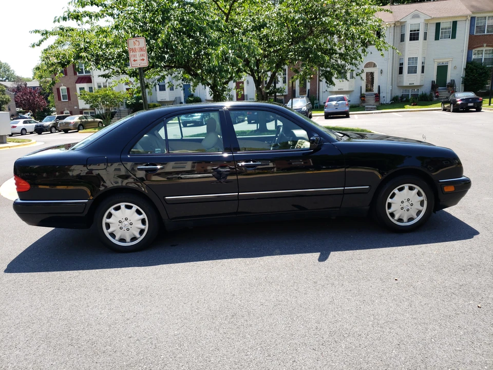 1997 Mercedes-Benz W210 E-Class - Image 8 of 31