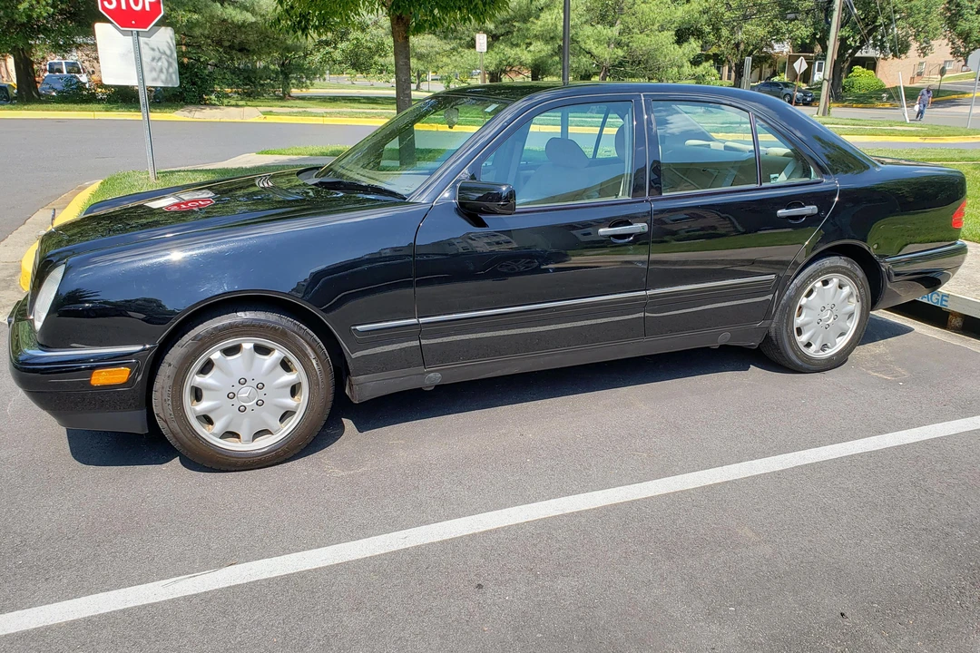 1997 Mercedes-Benz W210 E-Class - Image 3 of 31