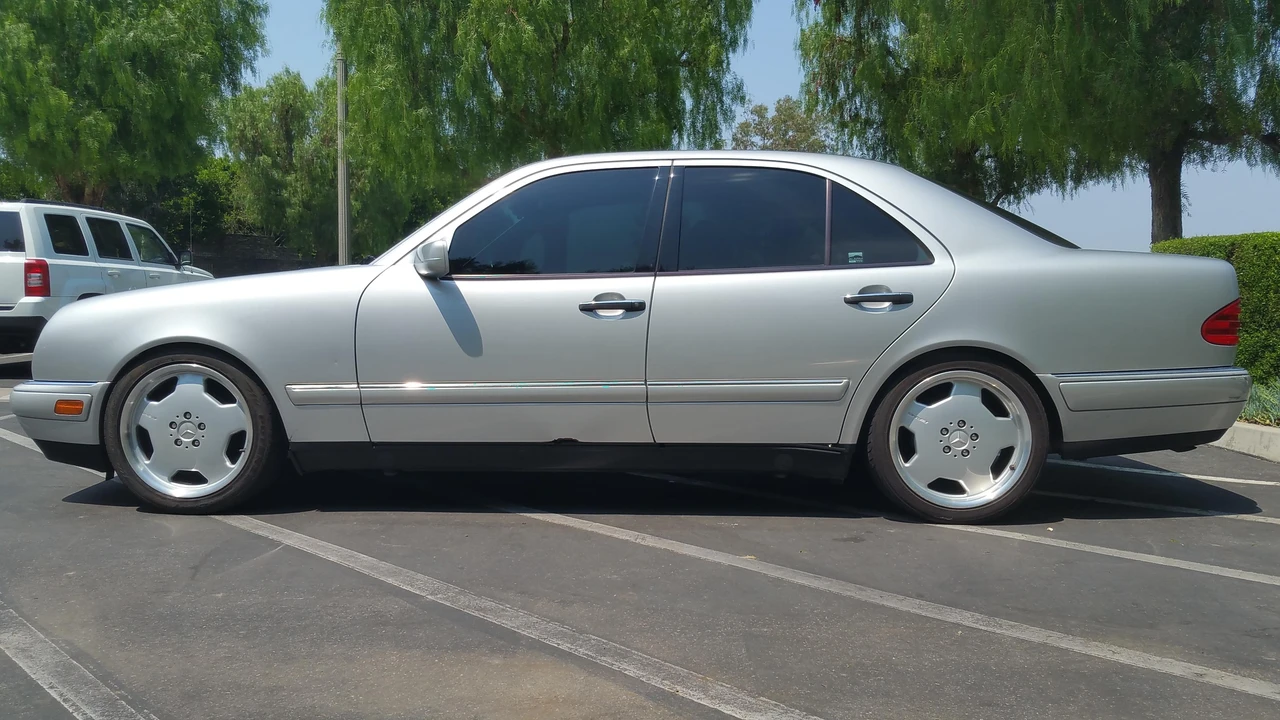 1997 Mercedes-Benz W210 E-Class - Image 3 of 31