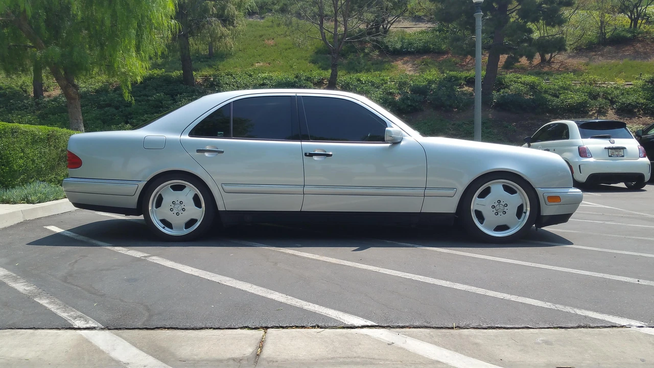 1997 Mercedes-Benz W210 E-Class - Image 14 of 31