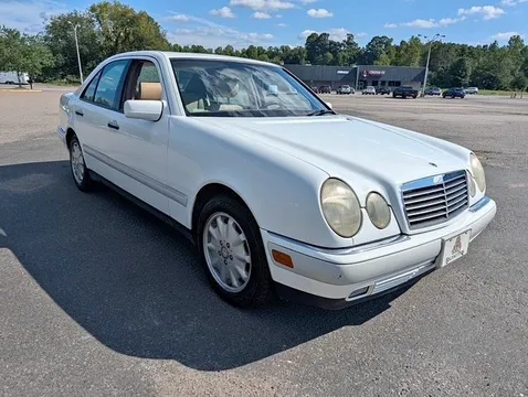 1997 Mercedes-Benz E320